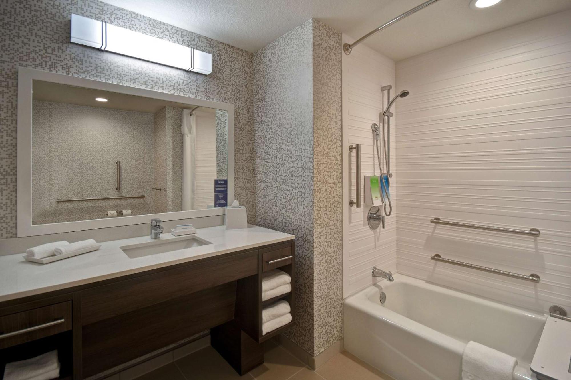 Home2 Suites Eau Claire South, Wi Dış mekan fotoğraf